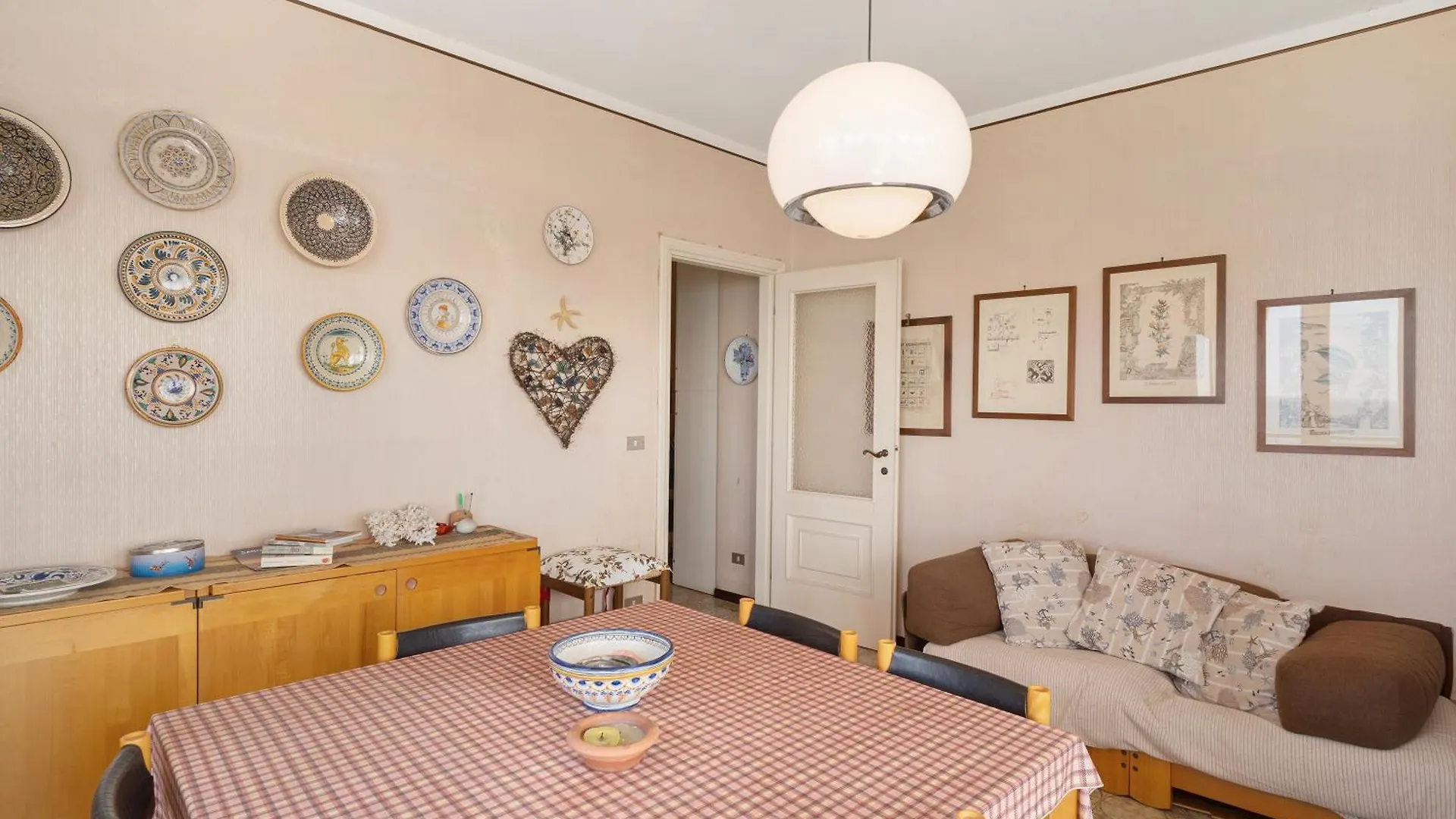 Appartamento Silvia Santo Stefano al Mare 0*,  Italy